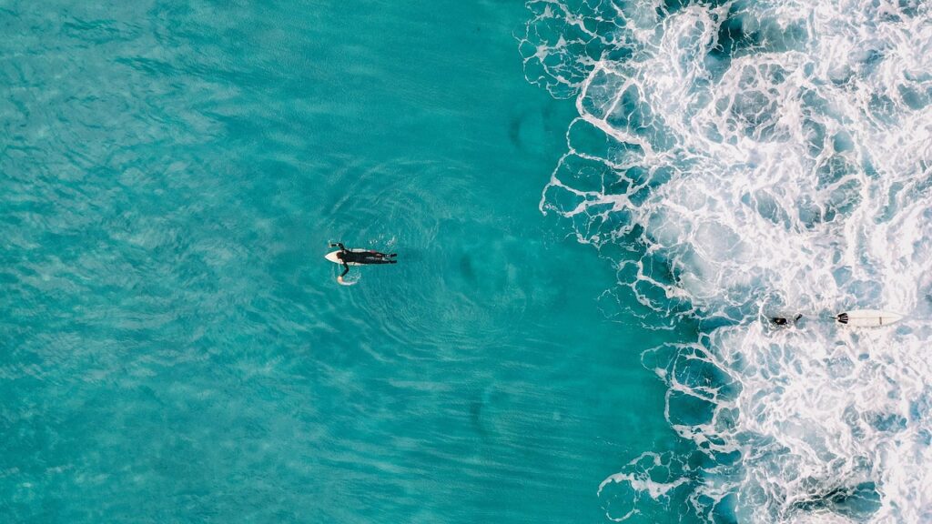 blue, beach, surf, travel, surfer, drone, nature, view, ocean, aerial, summer, wave, surfing, fun, sea, water, top, turquoise, paddle, beautiful, pattern, surfboard, aerial photography